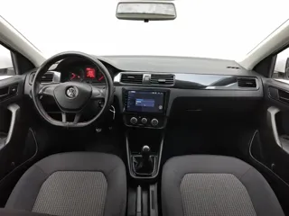 Volkswagen Santana 2018 купить из Китая, цена 1 096 000 ₽ — Suifenhe Auto