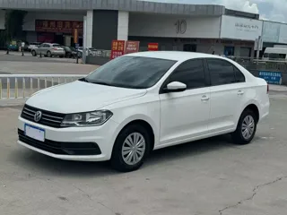 Volkswagen Santana 2022 купить из Китая, цена 1 022 000 ₽ — Suifenhe Auto