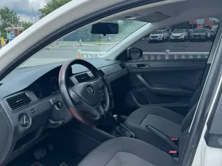 Volkswagen Santana 2022 купить из Китая, цена 1 022 000 ₽ — Suifenhe Auto