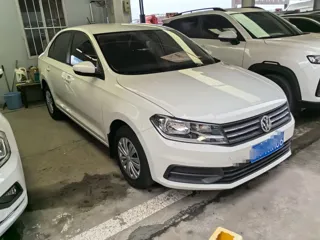 Volkswagen Santana 2021 купить из Китая, цена 1 344 000 ₽ — Suifenhe Auto