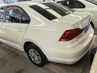 Volkswagen Santana 2021 купить из Китая, цена 1 344 000 ₽ — Suifenhe Auto