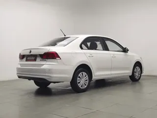 Volkswagen Santana 2021 купить из Китая, цена 1 240 000 ₽ — Suifenhe Auto