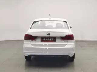 Volkswagen Santana 2021 купить из Китая, цена 1 240 000 ₽ — Suifenhe Auto