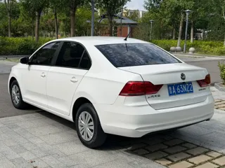 Volkswagen Santana 2022 купить из Китая, цена 1 085 000 ₽ — Suifenhe Auto