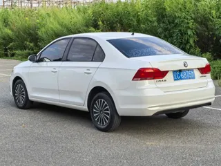 Volkswagen Santana 2019 купить из Китая, цена 1 151 000 ₽ — Suifenhe Auto