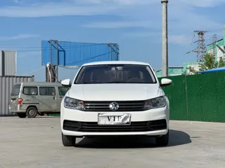 Volkswagen Santana 2018 купить из Китая, цена 1 214 000 ₽ — Suifenhe Auto