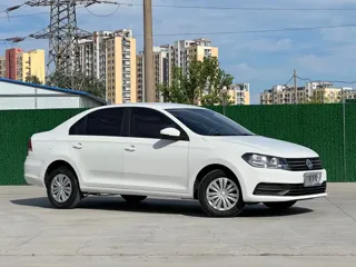 Volkswagen Santana 2018 купить из Китая, цена 1 214 000 ₽ — Suifenhe Auto