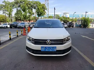 Volkswagen Santana 2019 купить из Китая, цена 1 202 000 ₽ — Suifenhe Auto