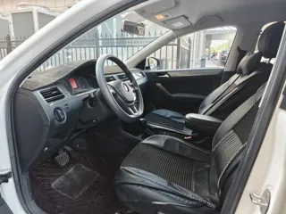 Volkswagen Santana 2019 купить из Китая, цена 1 202 000 ₽ — Suifenhe Auto