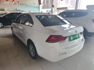 Volkswagen Santana 2019 купить из Китая, цена 1 120 000 ₽ — Suifenhe Auto