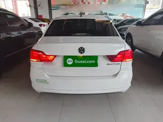 Volkswagen Santana 2019 купить из Китая, цена 1 120 000 ₽ — Suifenhe Auto