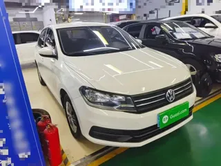 Volkswagen Santana 2023 купить из Китая, цена 1 087 000 ₽ — Suifenhe Auto
