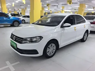Volkswagen Santana 2021 купить из Китая, цена 1 211 000 ₽ — Suifenhe Auto