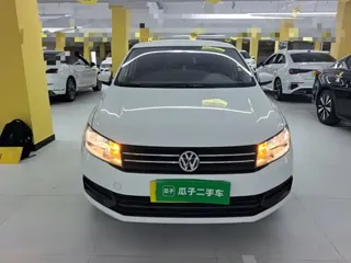 Volkswagen Santana 2021 купить из Китая, цена 1 211 000 ₽ — Suifenhe Auto