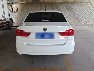 Volkswagen Santana 2021 купить из Китая, цена 1 270 000 ₽ — Suifenhe Auto