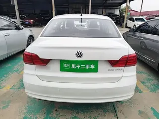 Volkswagen Santana 2019 купить из Китая, цена 1 143 000 ₽ — Suifenhe Auto