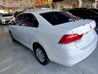 Volkswagen Santana 2021 купить из Китая, цена 1 073 000 ₽ — Suifenhe Auto