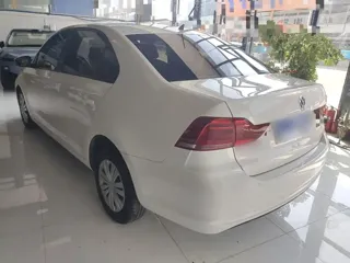 Volkswagen Santana 2020 купить из Китая, цена 1 309 000 ₽ — Suifenhe Auto