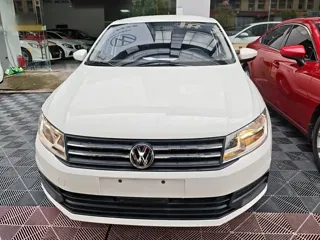 Volkswagen Santana 2022 купить из Китая, цена 1 005 000 ₽ — Suifenhe Auto