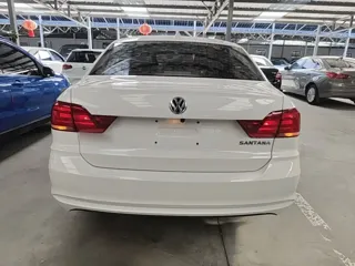 Volkswagen Santana 2019 купить из Китая, цена 1 192 000 ₽ — Suifenhe Auto