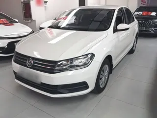 Volkswagen Santana 2021 купить из Китая, цена 1 221 000 ₽ — Suifenhe Auto