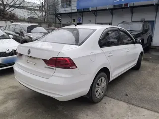 Volkswagen Santana 2018 купить из Китая, цена 1 160 000 ₽ — Suifenhe Auto
