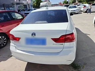 Volkswagen Santana 2022 купить из Китая, цена 1 038 000 ₽ — Suifenhe Auto