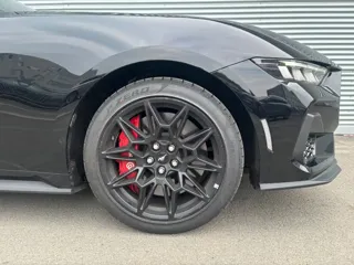 Ford Mustang 2026 купить из Китая, цена 9 316 000 ₽ — Suifenhe Auto