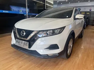 Nissan Qashqai 2023 купить из Китая, цена 1 819 000 ₽ — Suifenhe Auto