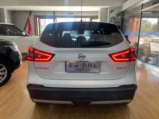 Nissan Qashqai 2023 купить из Китая, цена 1 819 000 ₽ — Suifenhe Auto