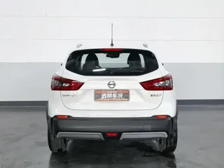 Nissan Qashqai 2023 купить из Китая, цена 1 663 000 ₽ — Suifenhe Auto