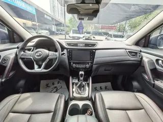 Nissan Qashqai 2023 купить из Китая, цена 1 861 000 ₽ — Suifenhe Auto