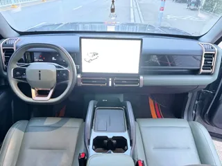 iCAR 03 2025 купить из Китая, цена 2 756 000 ₽ — Suifenhe Auto