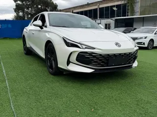 MG MG7 2025 купить из Китая, цена 2 892 000 ₽ — Suifenhe Auto