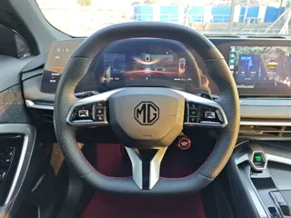 MG MG7 2025 купить из Китая, цена 2 740 000 ₽ — Suifenhe Auto