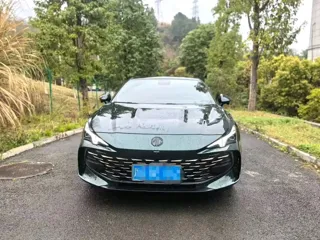 MG MG7 2024 купить из Китая, цена 2 451 000 ₽ — Suifenhe Auto