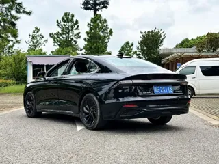 Lincoln Z 2024 купить из Китая, цена 4 981 000 ₽ — Suifenhe Auto