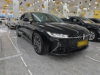 Lincoln Z 2025 купить из Китая, цена 5 410 000 ₽ — Suifenhe Auto