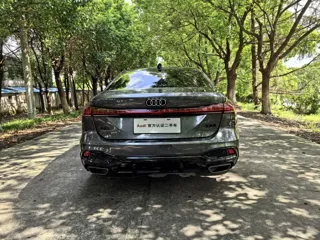 Audi A5L 2025 купить из Китая, цена 5 956 000 ₽ — Suifenhe Auto