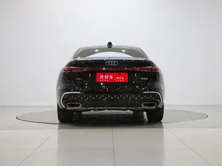 Audi A5L 2026 купить из Китая, цена 5 956 000 ₽ — Suifenhe Auto