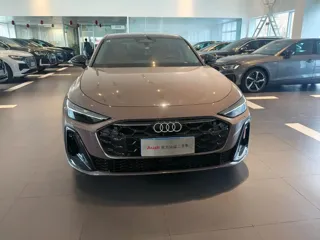 Audi A5L 2025 купить из Китая, цена 5 275 000 ₽ — Suifenhe Auto