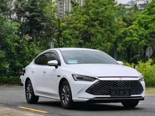 BYD Qin PLUS 2024 купить из Китая, цена 2 453 000 ₽ — Suifenhe Auto