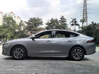 BYD Qin PLUS 2024 купить из Китая, цена 2 353 000 ₽ — Suifenhe Auto