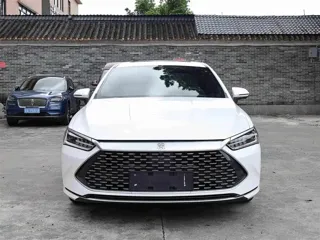 BYD Qin PLUS 2024 купить из Китая, цена 2 353 000 ₽ — Suifenhe Auto