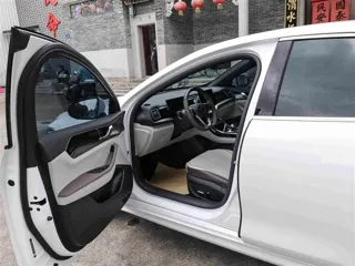 BYD Qin PLUS 2024 купить из Китая, цена 2 353 000 ₽ — Suifenhe Auto
