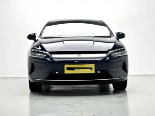 BYD Qin PLUS 2023 купить из Китая, цена 1 639 000 ₽ — Suifenhe Auto