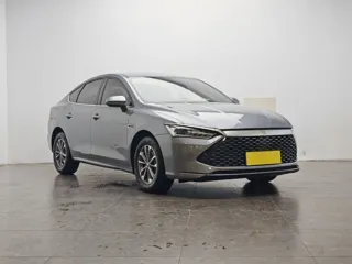 BYD Qin PLUS 2024 купить из Китая, цена 2 353 000 ₽ — Suifenhe Auto