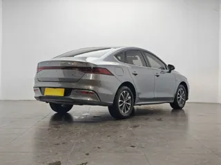 BYD Qin PLUS 2024 купить из Китая, цена 2 353 000 ₽ — Suifenhe Auto