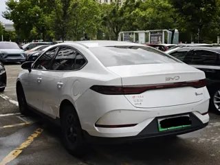 BYD Qin PLUS 2025 купить из Китая, цена 2 504 000 ₽ — Suifenhe Auto