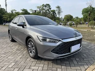 BYD Qin PLUS 2024 купить из Китая, цена 2 293 000 ₽ — Suifenhe Auto